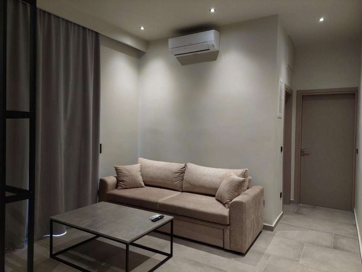 Rea'S Luxury Apartments Stoúpa Exterior foto
